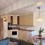 A Two-room In The Heart Of Oulu, Everything Within Walking Distance *