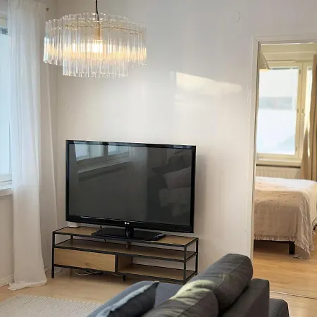 公寓 Beds For 4 Two-room Apt- Free Parking In The Center *