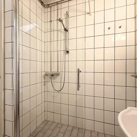 Beds For 4 Two-room Apt- Free Parking In The Center 公寓 *