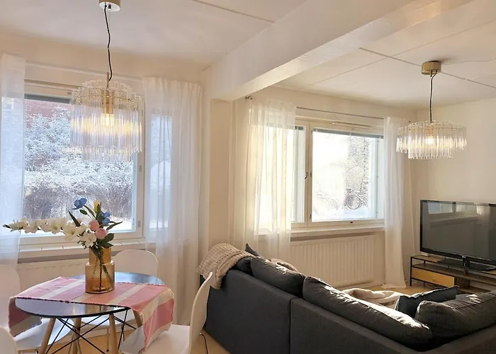 A Two-room In The Heart Of Oulu, Everything Within Walking Distance Lägenhet
